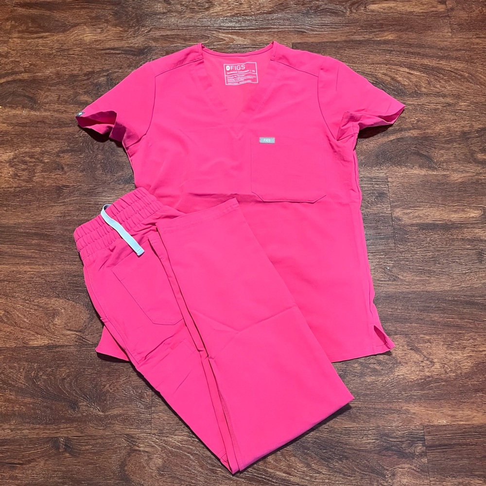 Figs Shocking Pink Set